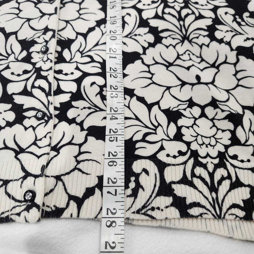 SALE! Isaac Mizrahi Sweater - Picture 7 of 7